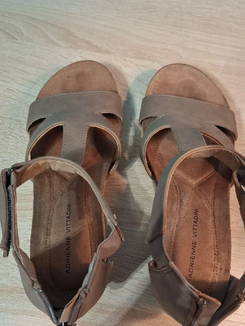 Adrienne Vittadini TRIVIA Tan T‑Strap Espadrille Wedge Sandals